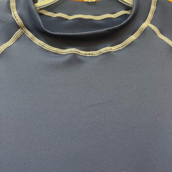 Palm Beach “The Breakers” navy & white deep blue gear water shirt - Picture 2 of 6